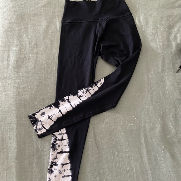 Pants - Electric and rose leggings